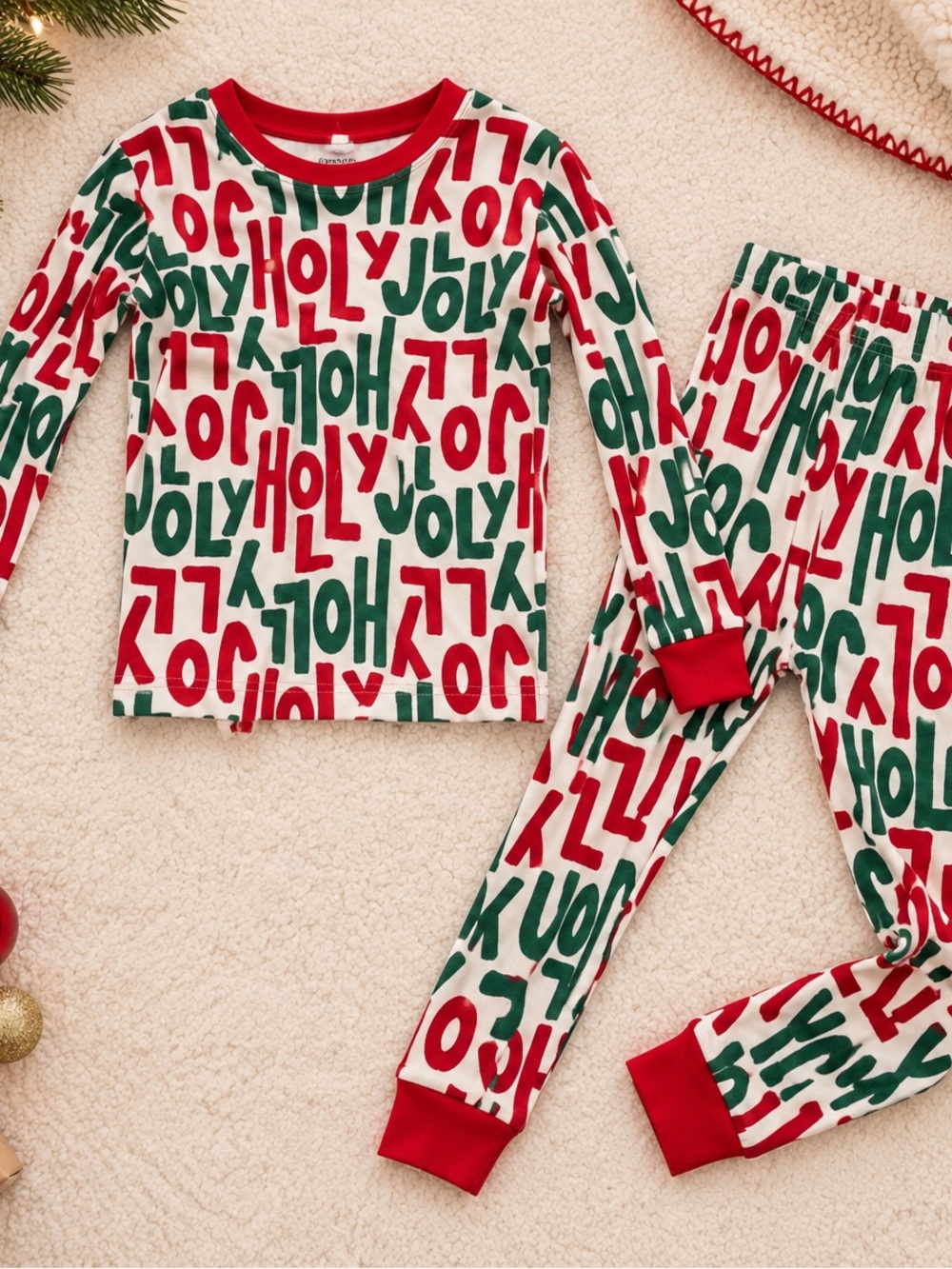 Carter’s Christmas Pajama Set Red Green Holly Jolly Size 5/5A